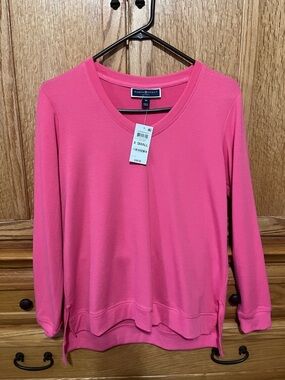 Karen Scott Pink Long-Sleeve V-Neck Top